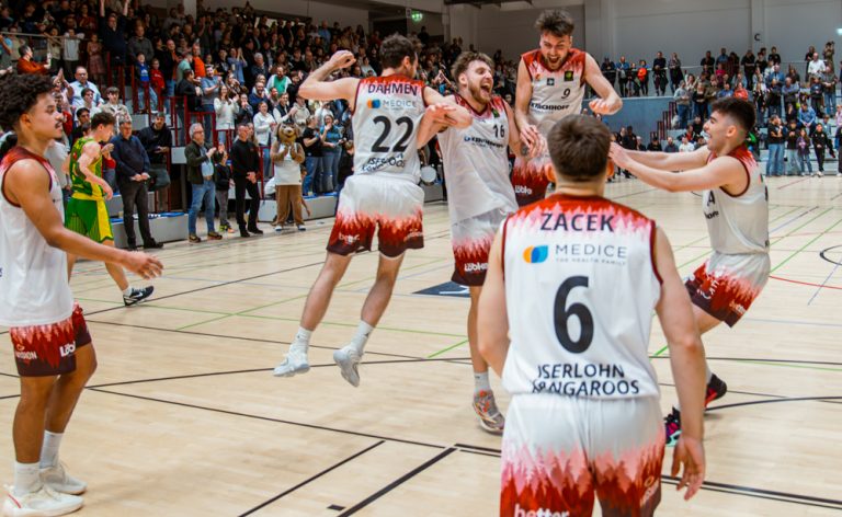Kangaroos siegen im Krimi gegen SC Rist Wedel mit 78:76