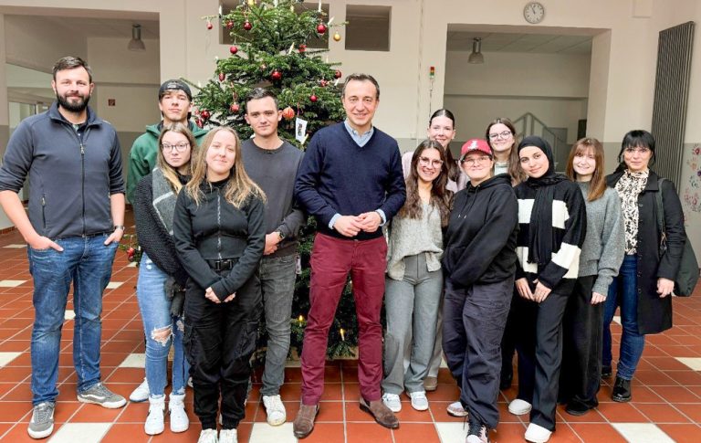 Ziemiak unterstützt Weihnachtsaktion