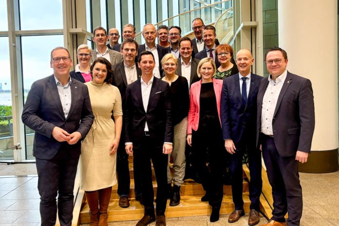 Südwestfalentreffen-landtag-nrw-2025-nr-2