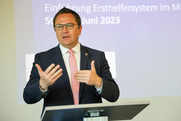 Landrat zieht die Reißleine