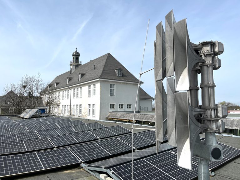 Kreisleitstelle löst 220 Sirenen aus