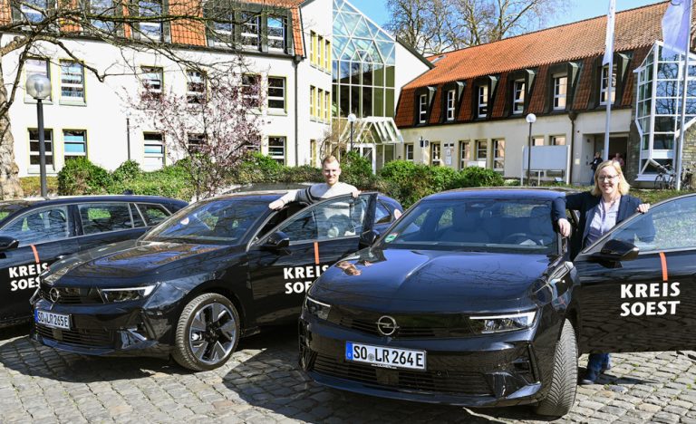 Kreis baut E-Fahrzeugflotte weiter aus